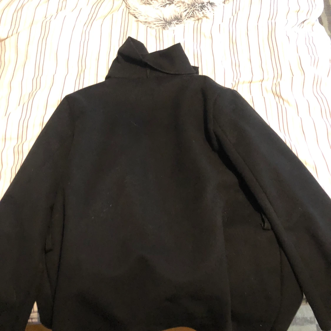 Svart kort kappa - Storlek S/36 - 90