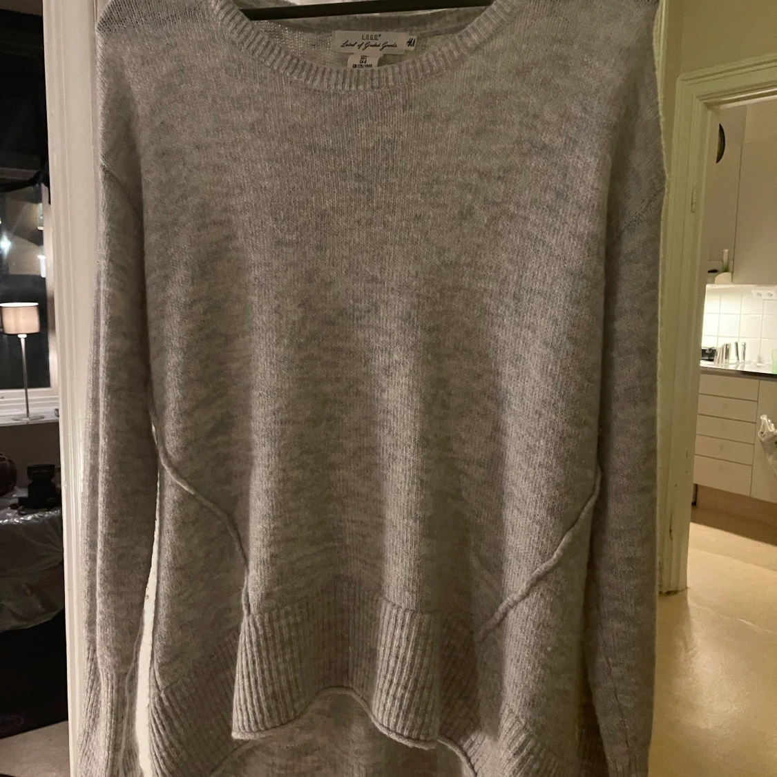 grå stickad tröja - 90
