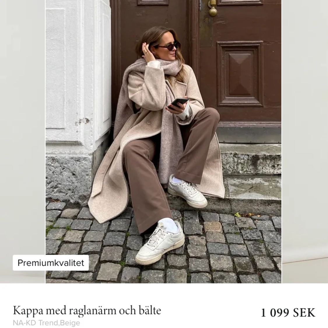 Helt ny kappa från NA-KD
