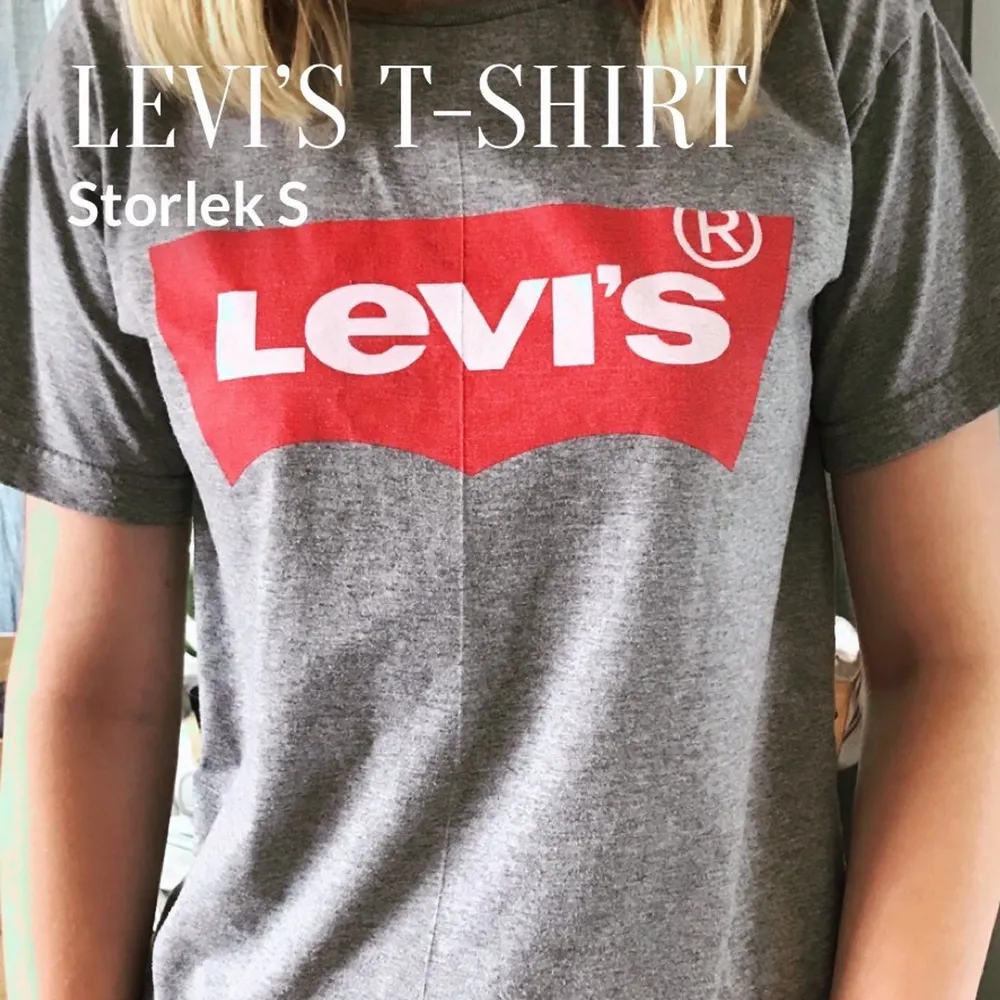 En jättefin t-shirt från levi’s, har använt den fåtal gånger men nu börjar jag tröttna så jag säljer den istället. T-shirts.