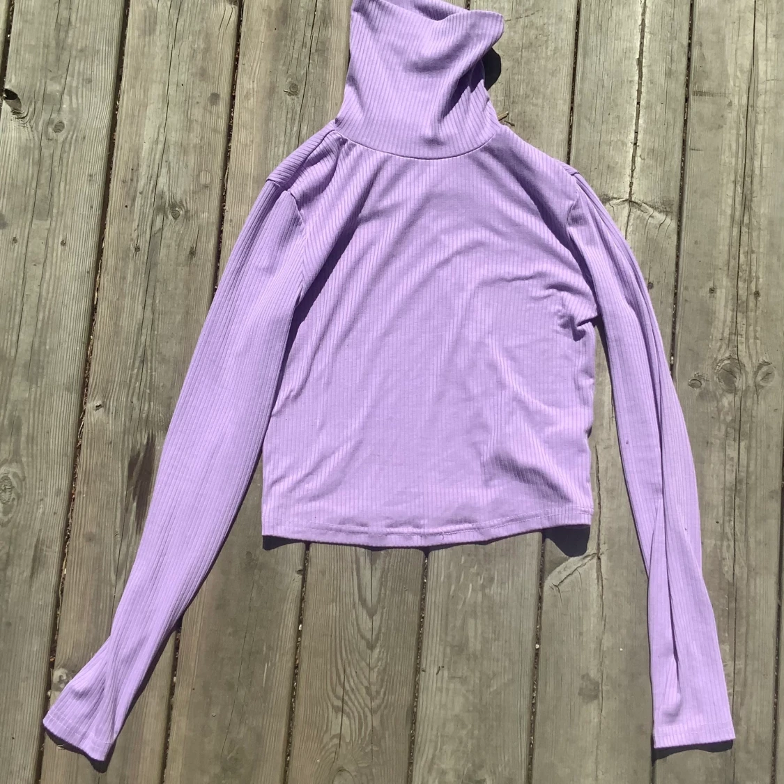 Ribbed purple turtleneck - 90