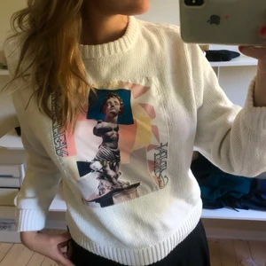 Tröja med tryck! - En oversized tröja med tryck från Carin Wester.