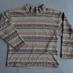 Astek tröja - Långärmad med liten polo, lös i form