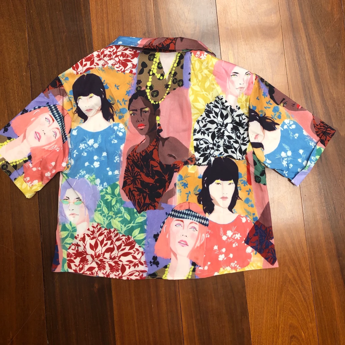 Colourful crop shirt - 91