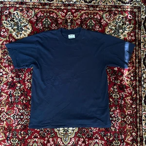 Acne Studios - Perfect tee Naples SS17. S - sitter som M/L