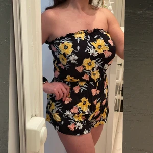 Jumpsuit  - Söt somrig jumpsuit 