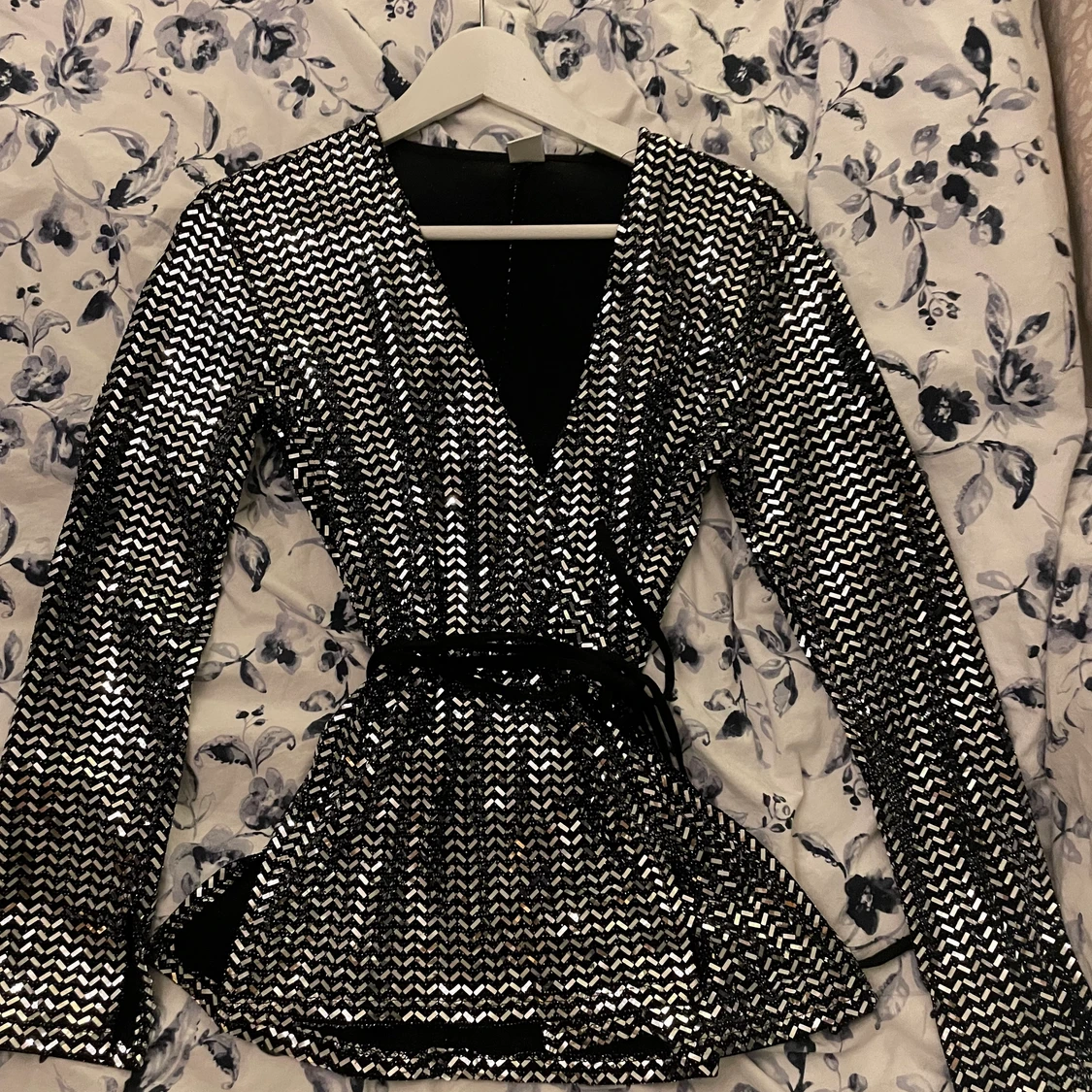 Glittrig kimono  - 90