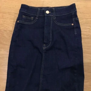 Jeans kjol - Använd en gång, stretchig denim