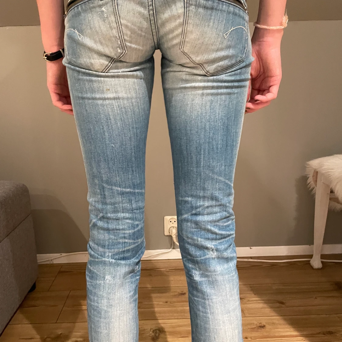 As coola lågmidjade jeans💕 - 90