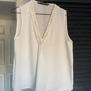 Fint linne  - Linne från Zara storlek M. Använd 1 gång.