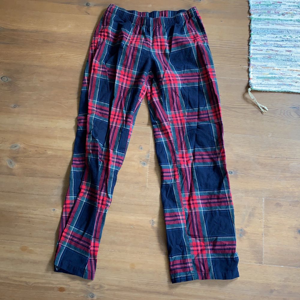 Pyjamasbyxor - Jeans & Byxor | Plick Second Hand