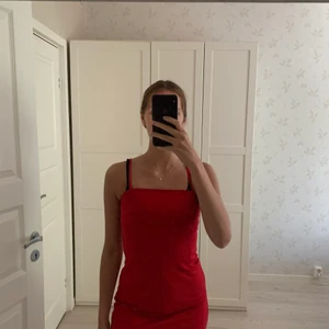 Nelly klänning stl xs  - Endast provad 