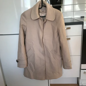 Beige kappa - Fin beige kappa som knappt är använd