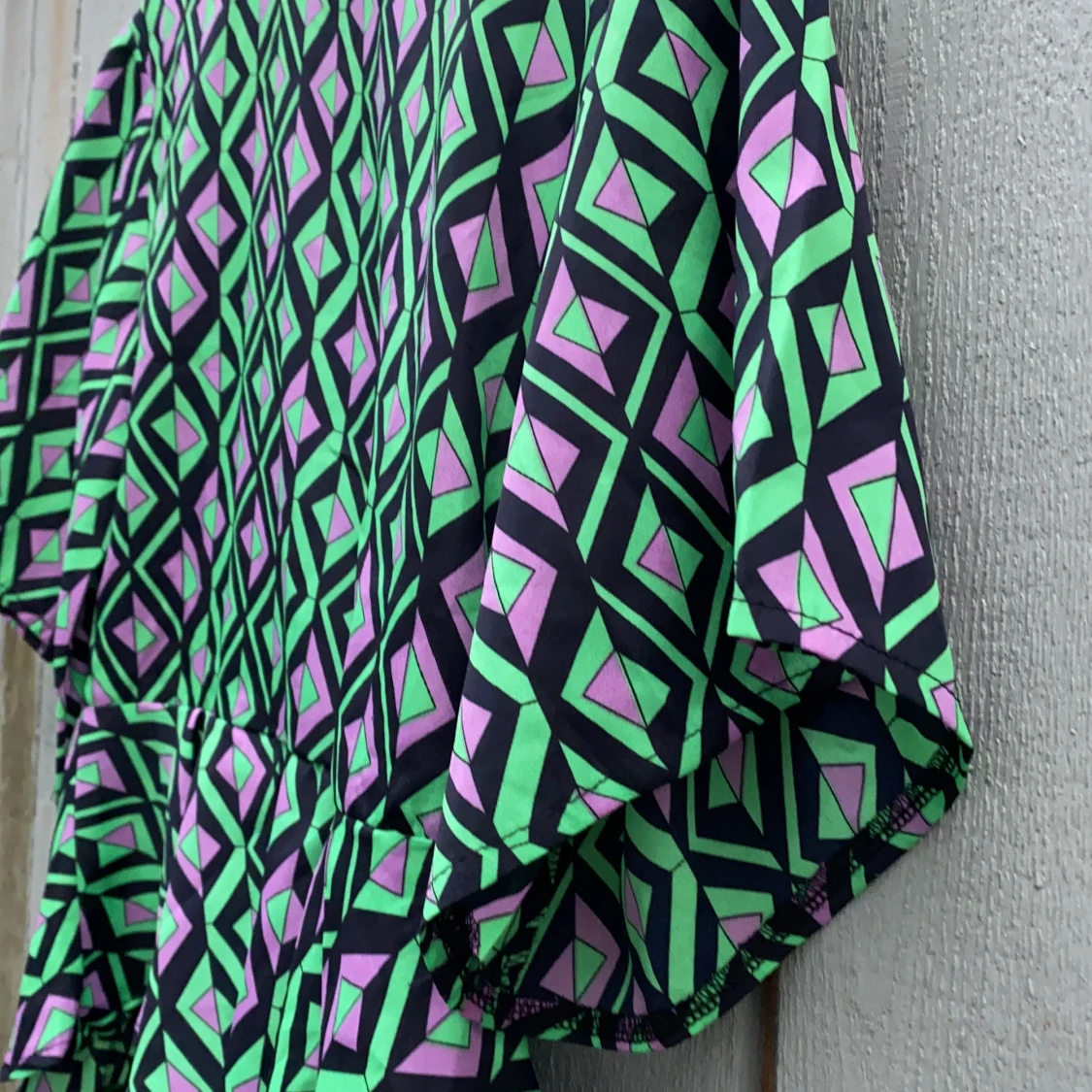 Grön lila tröja  - 91