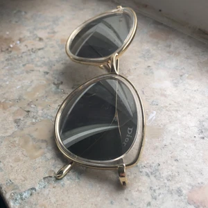 Solglasögon  - Ny skick har inte använt de 