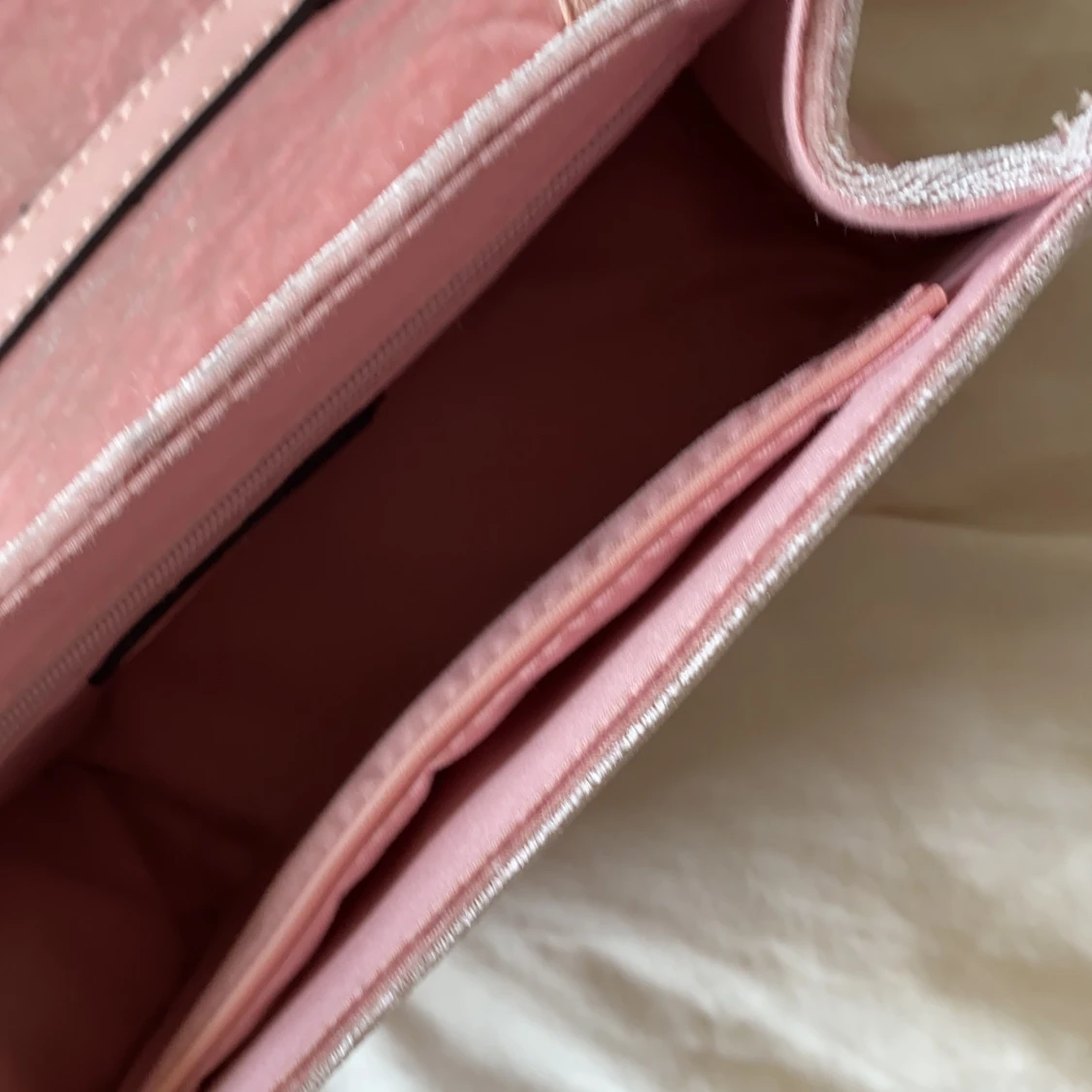 Rosa väska - 90