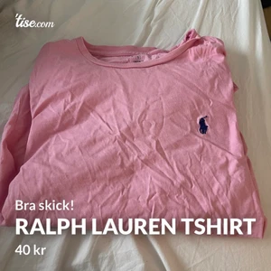 Ralph lauren T-shirt  - Storlek s men passar  M ! Behöver bli av med allt pga flytt, vid fler plagg paketpris 😌❤️‍🔥