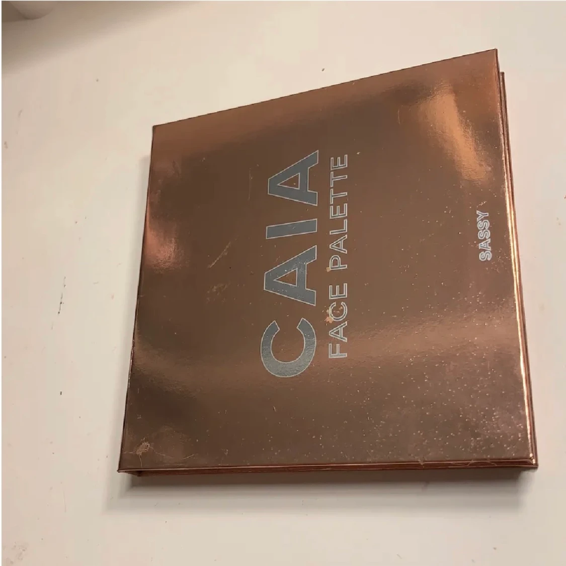 Nästan oanvänd CAIA palett