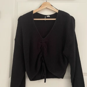super fin stickat tröja från h&m <3 - superfin!! har haft på mig några gånger:)