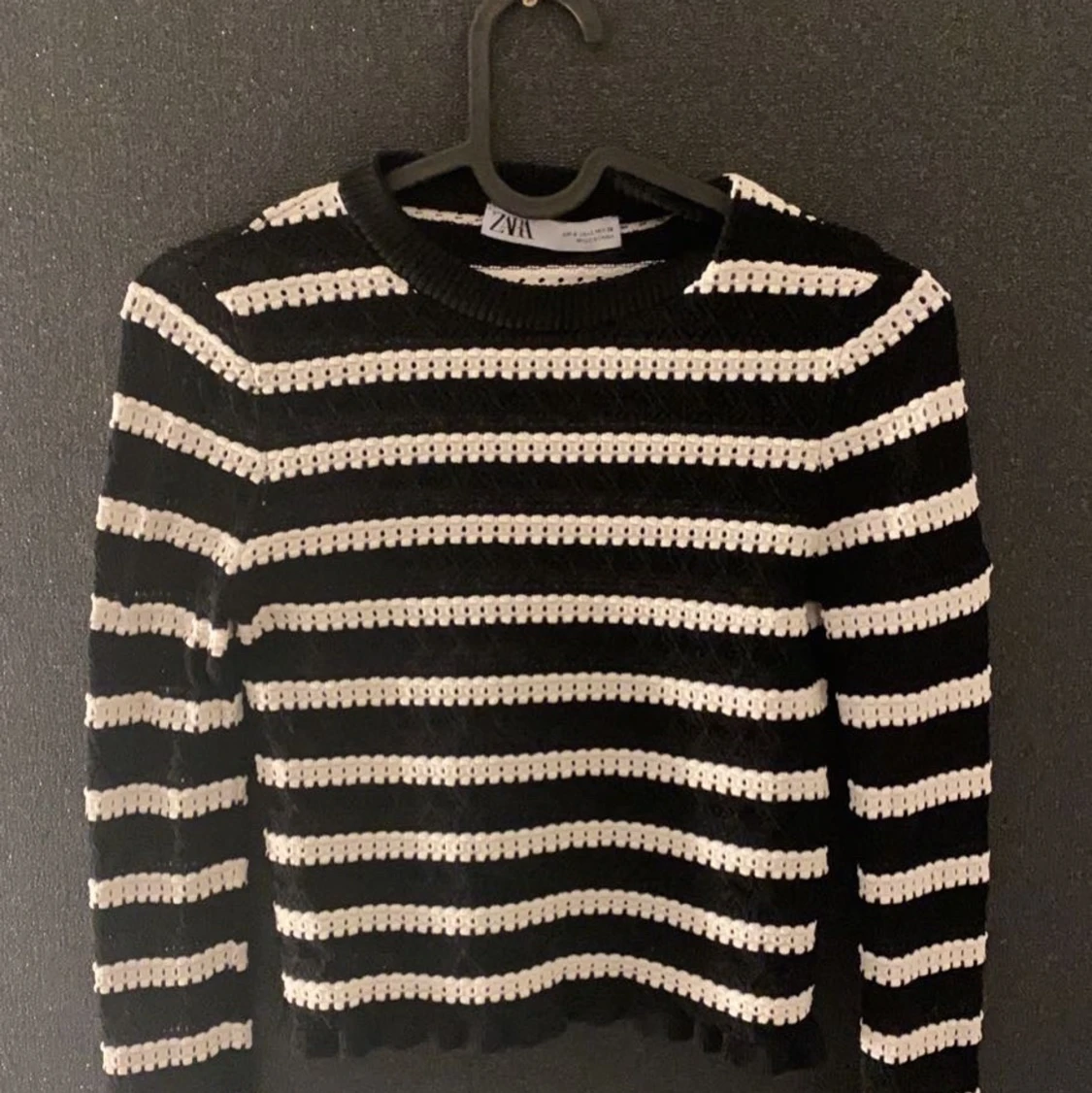 Randig zara tröja  - 90