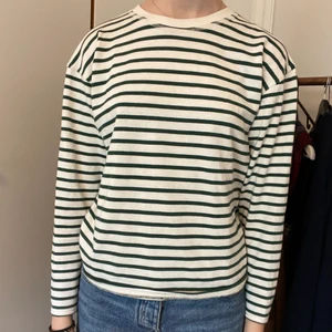 Randig Zara topp - Nästan ny, gröna ränder