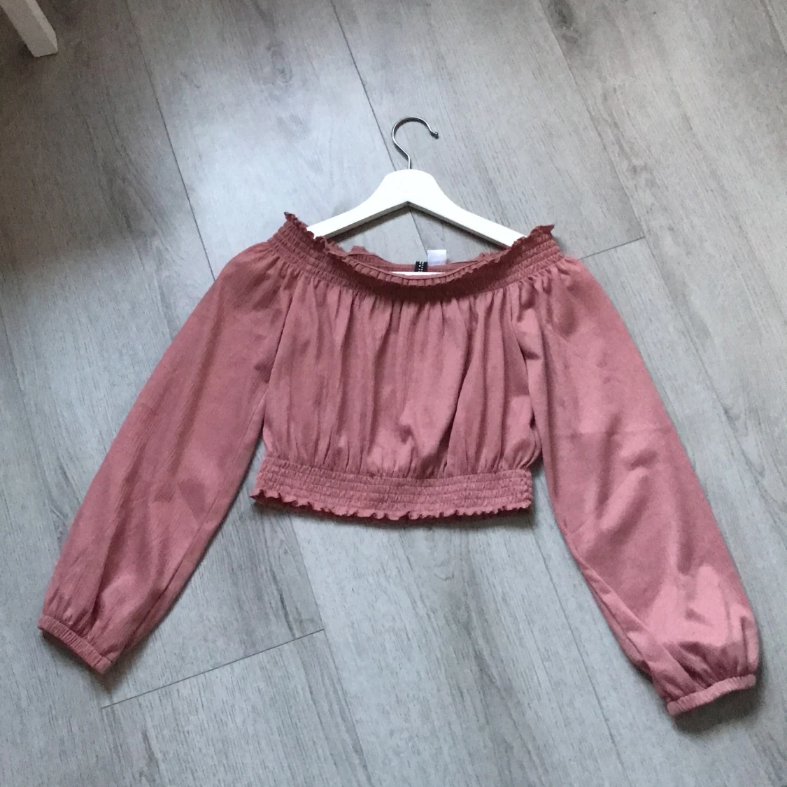 Rosa crop top