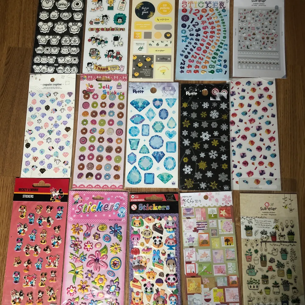 Helt nya klistermärken från Japan! 4ST för 100kr inkluderad frakt! Finns oftast bara en av varje så passa på!💞. Accessoarer.