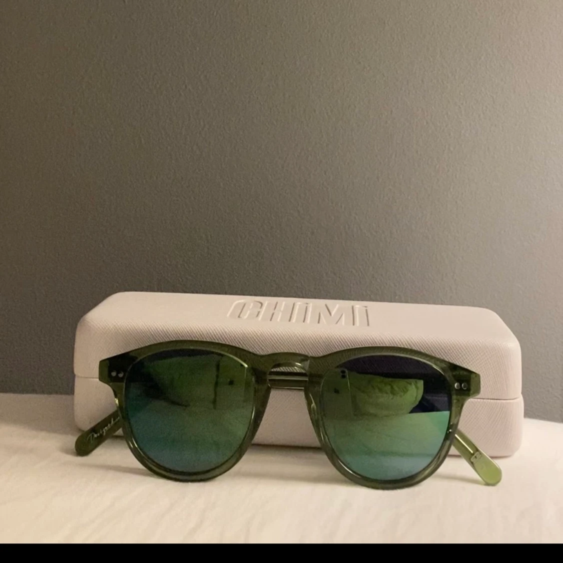 Chmi Eyewaer 004 i färgen ”kiwi”.