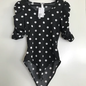 H&M Body - H&m body i storlek small