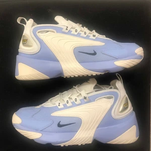 Nike Zoom 2k Aluminium - Unika 2k som endast släpptes i damstorlek. Storlek 40 men sitter som 39! Helt nya aldrig använda i original box!