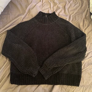 Polotröja - Nästan helt oanvänd, så skön och mysig sticks inte alls!