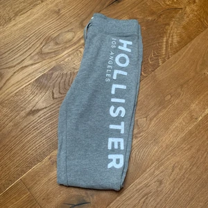 Hollister mjukis byxor storlek xs  - Gott skick mjuka byxor från hollister