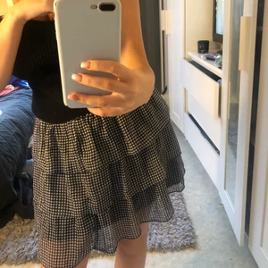 Kjol - Skitsnygg kjol från HM knappt använd💕💕