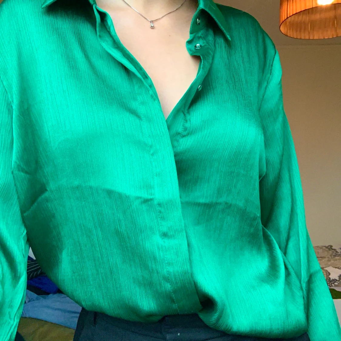 Grön blus / skjorta med knappar - 90