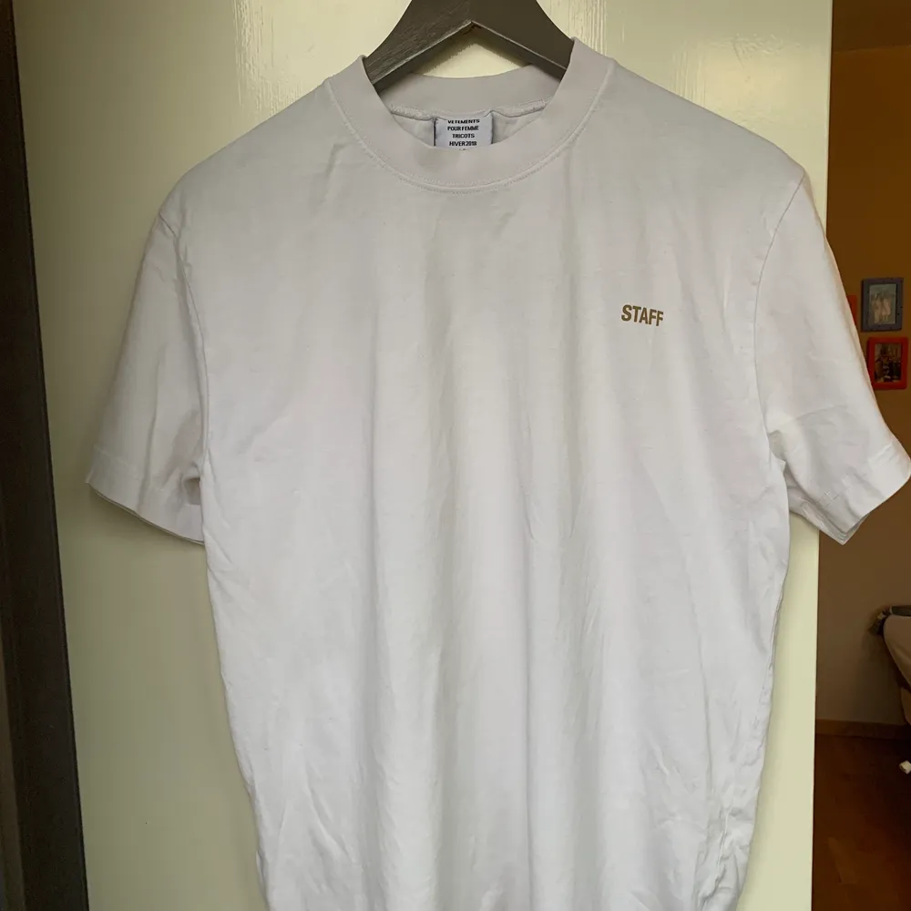 Original Vetements T-Shirt with “STAFF” print. See pics for condition. Says size S women’s but fits M/L (I’m 1,78 tall and it fits me) that’s why I wrote M in the description.. T-shirts.