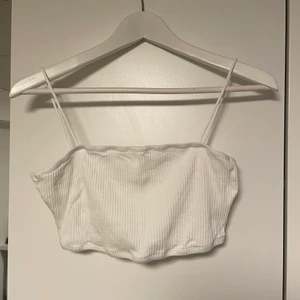 Topp - Topp som kom med en kjol när jag köpte från Shein. Aldrig använd i storlek M