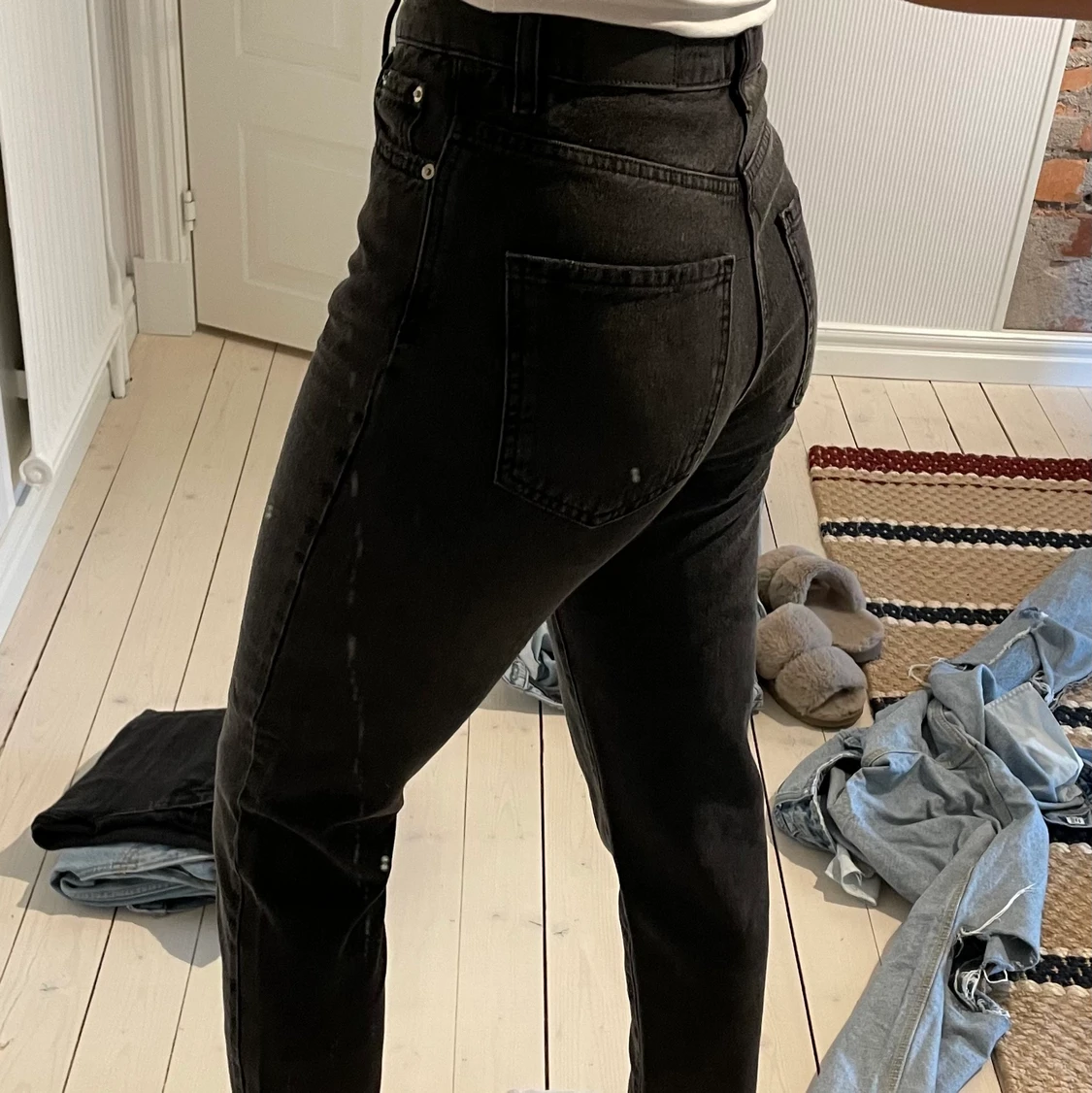 Jeans från Ginatricot  - 90