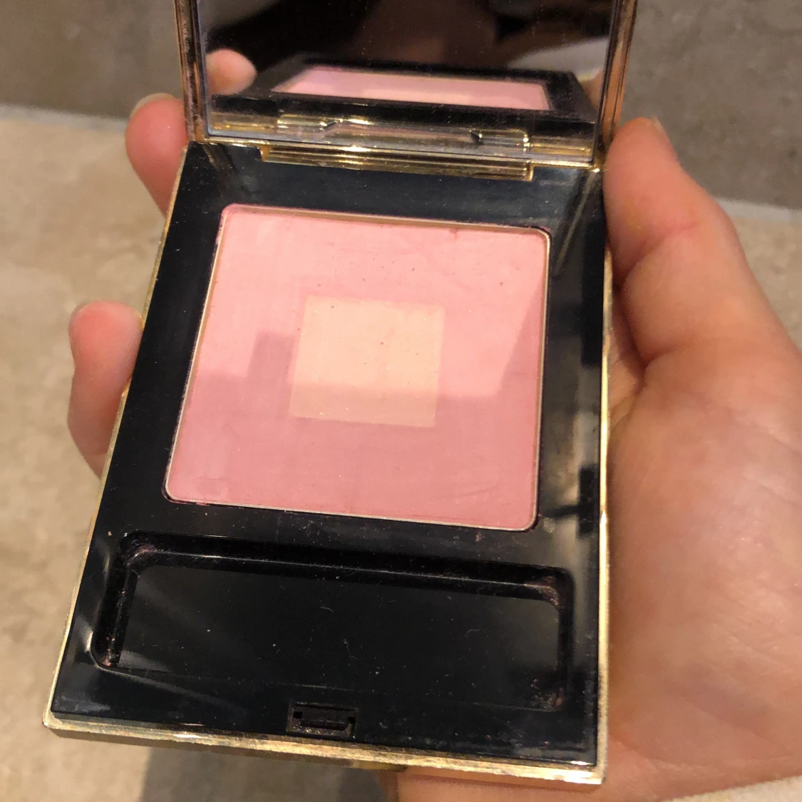 Rouge pallette! - 90