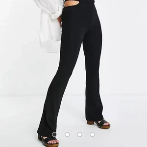 Byxor - Endast använda en gång, supersnygga <3