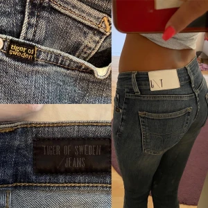 Jeans från Tiger of Sweden  - Ljusa lågmidjade jeans från Tiger of Sweden. Aldrig använda. Storlek Xs/S BUDA PRISET 1000 kr neråt 