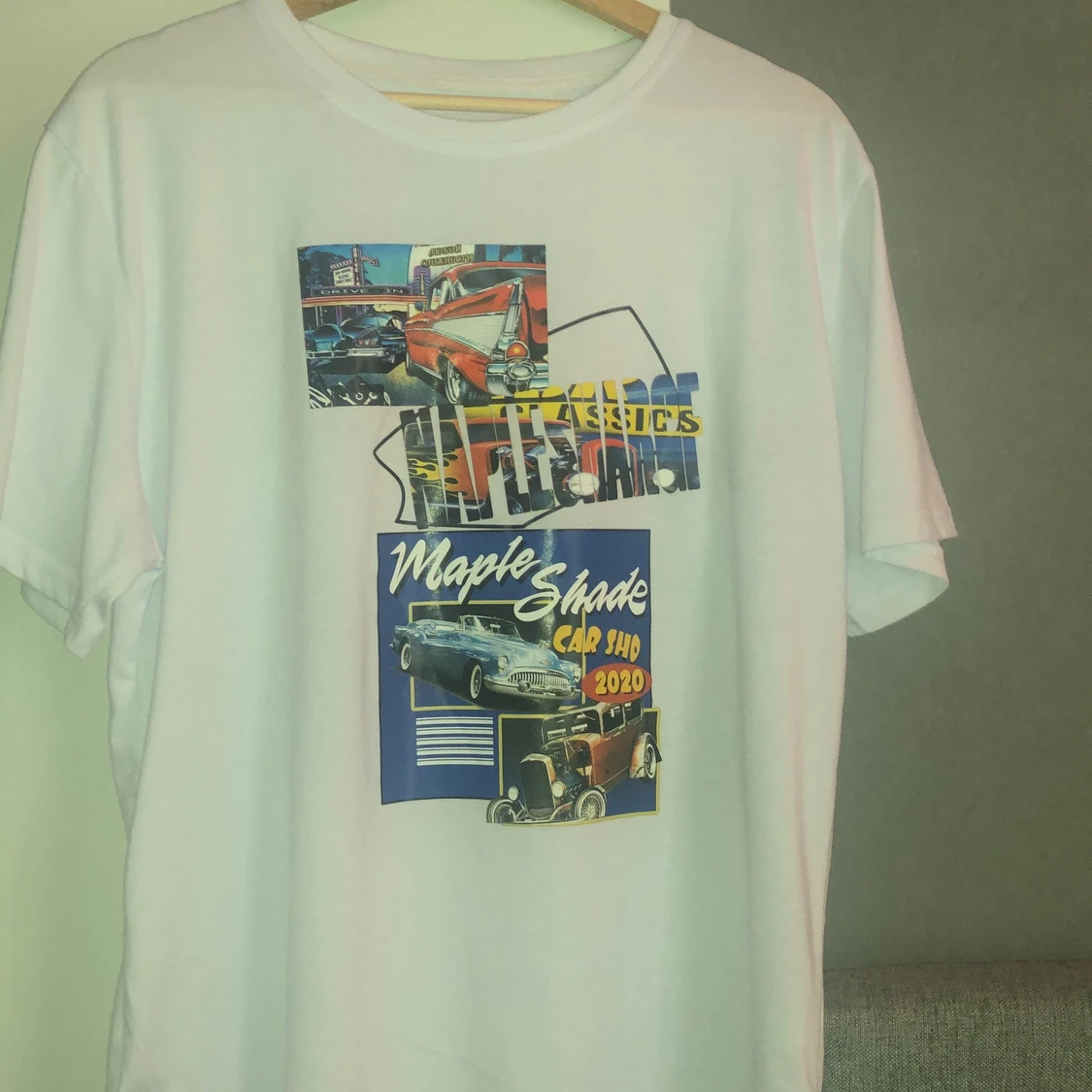 Plus Car And Letter Graphic Tee - 90