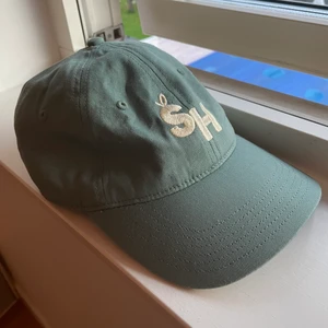 Keps - Ljusgrön keps från UNIK CLOTHING. Nypris ca 400+frakt. 💕🌸