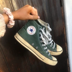 Gröna converse - Gröna sköna converse