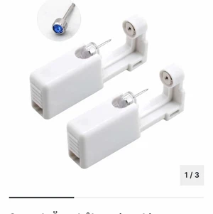 Örhänge  - Jag har en förpackning som blev över , 50kr och frakten inräknad. Postas med frimärke och det filmas även vid postningen så det går inte att lura mig att paketet inte kommit fram 😁 