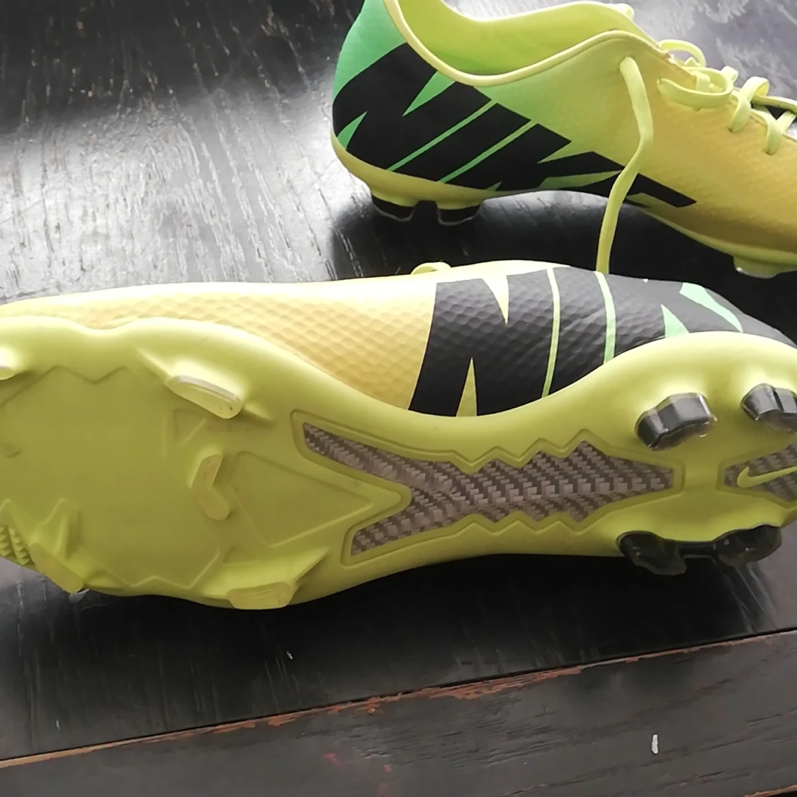 Fotbollsskor  utomhusbruk till salu  - 91