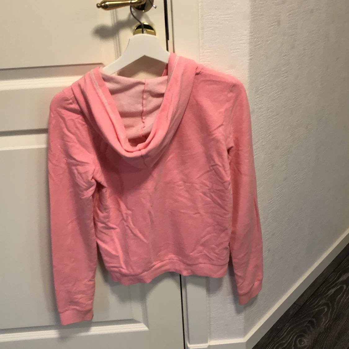 Rosa huvtröja  - 90