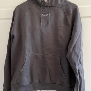 I STAY grå hoodie  - I STAY hoodie, L, använd fåtal gånger
