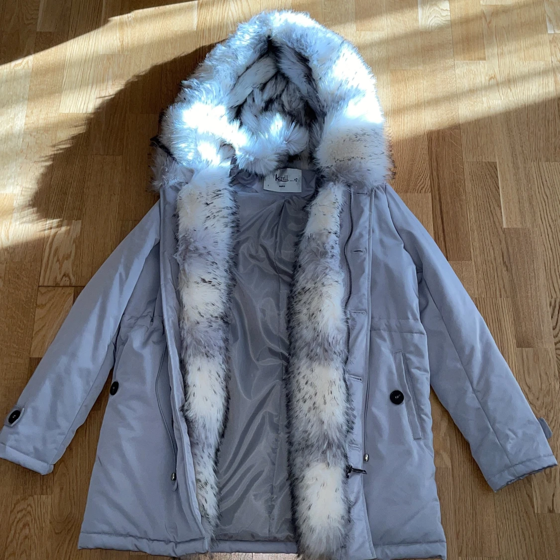 Denis Maglic jacka strl L - 90