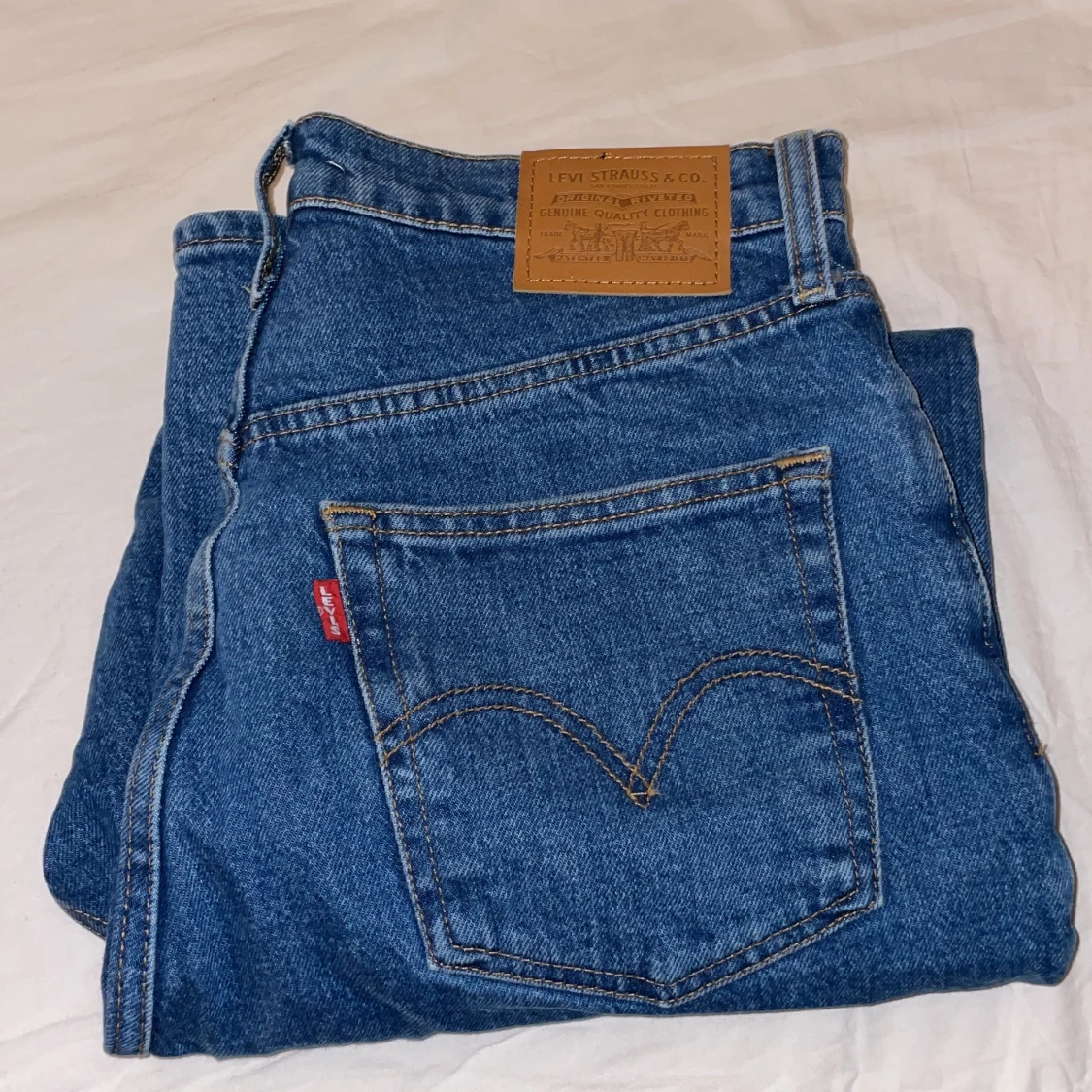 Levis jeans storlek 28