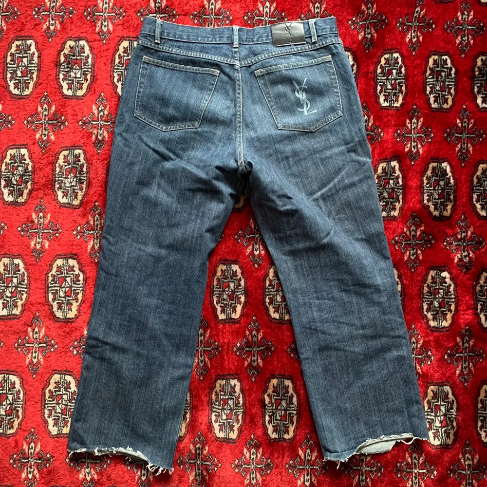Superfina Yves Saint Laurent vintage jeans i mycket bra kvalitet! Passar 31’ till 34’. Jeans & Byxor.
